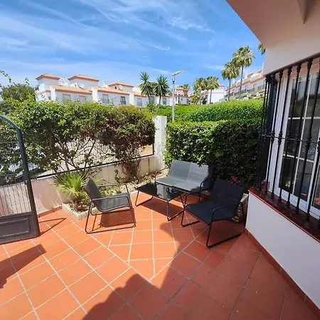 Holiday home Jolie Maison A Cabopino *